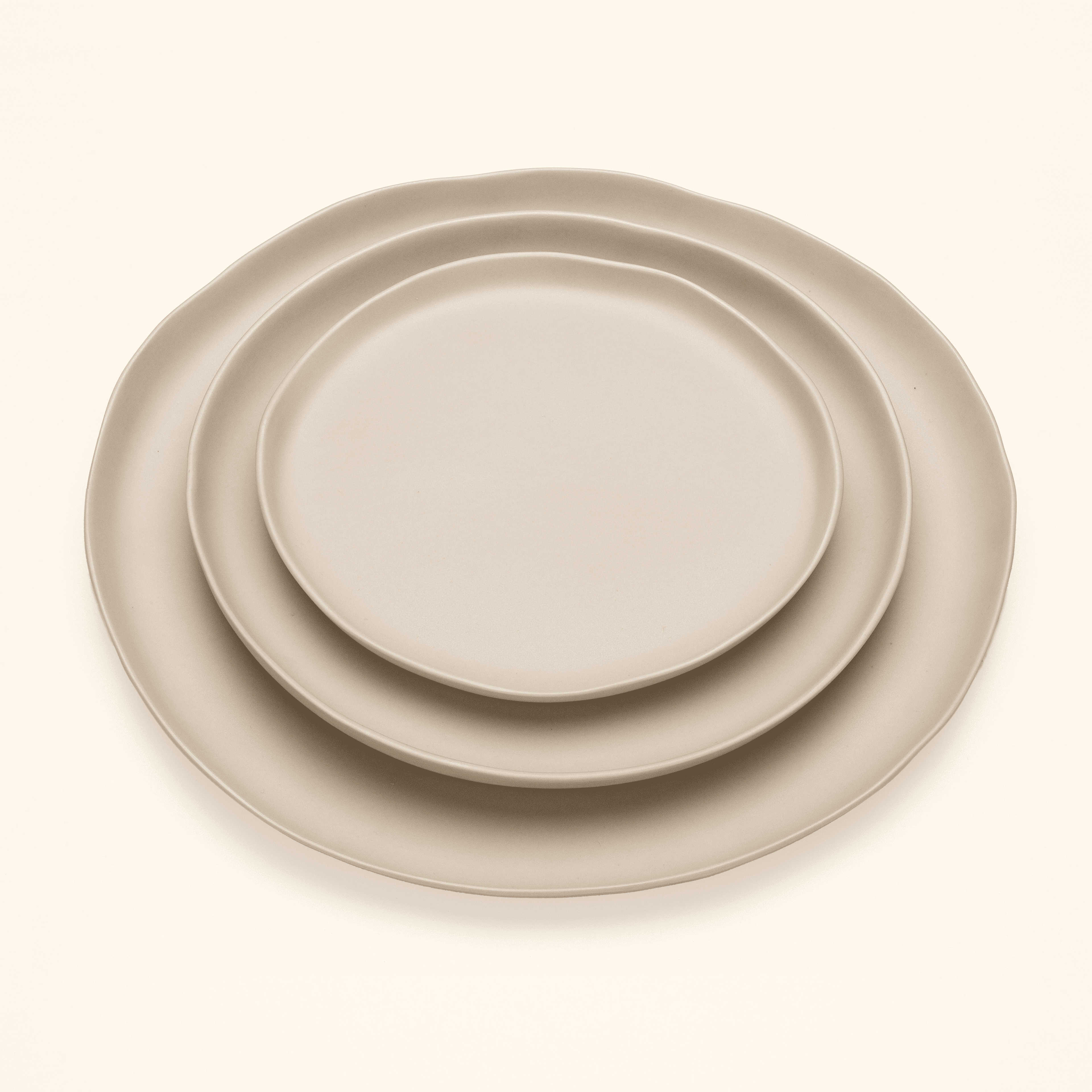 camille round plate S