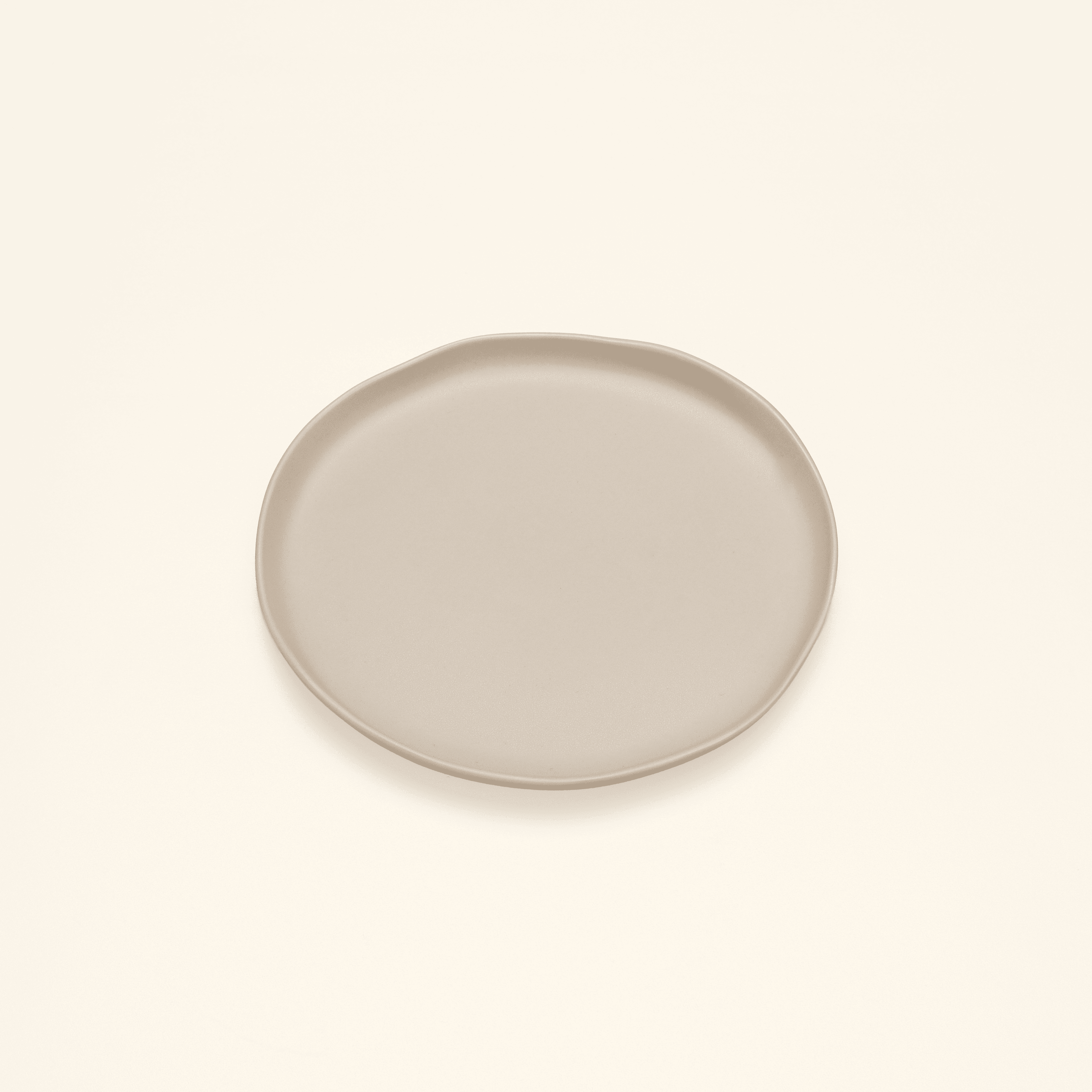 camille round plate S